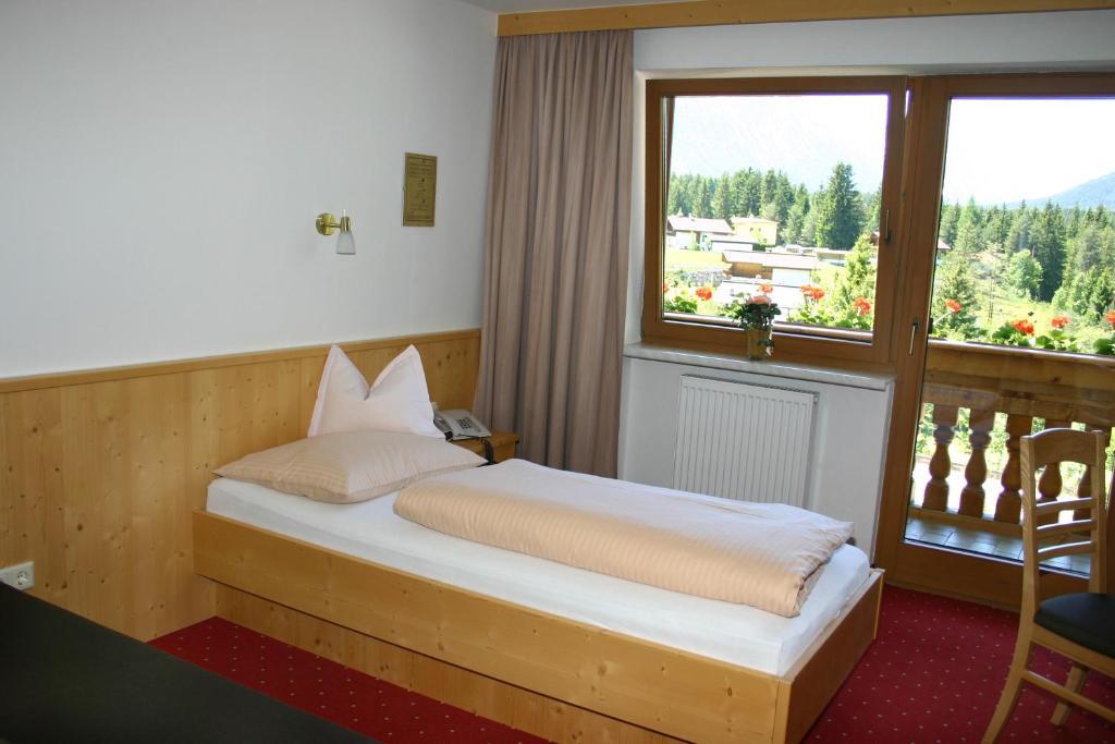 Hotel Hochland Leutasch Room photo
